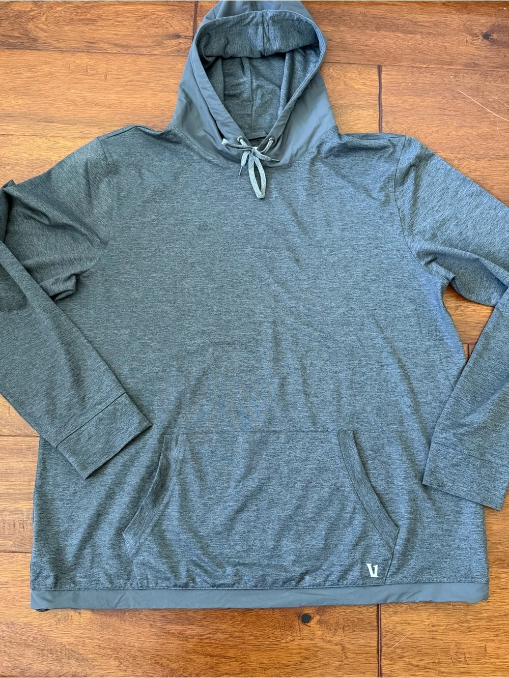 Vuori Men’s Heathered Slate Green Hooded Pullover